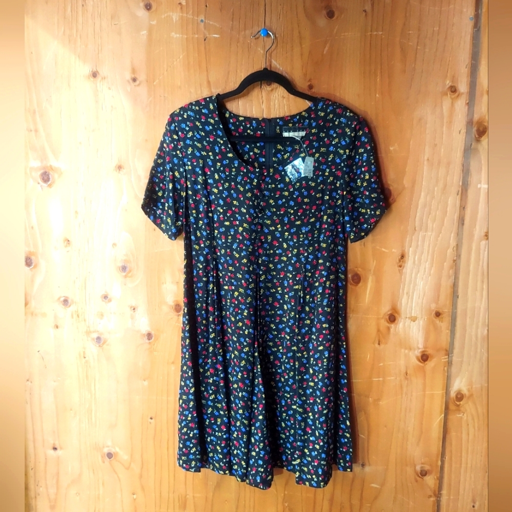 New York Studio Vintage Black Rayon & Multicolor Floral Patterned Romper